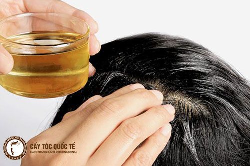3 cách chăm sóc tóc xoăn tại nhà hiệu quả nhất